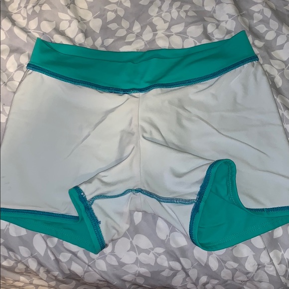 “Rossa” Aqua athletic shorts/ tights Size L - Picture 4 of 6